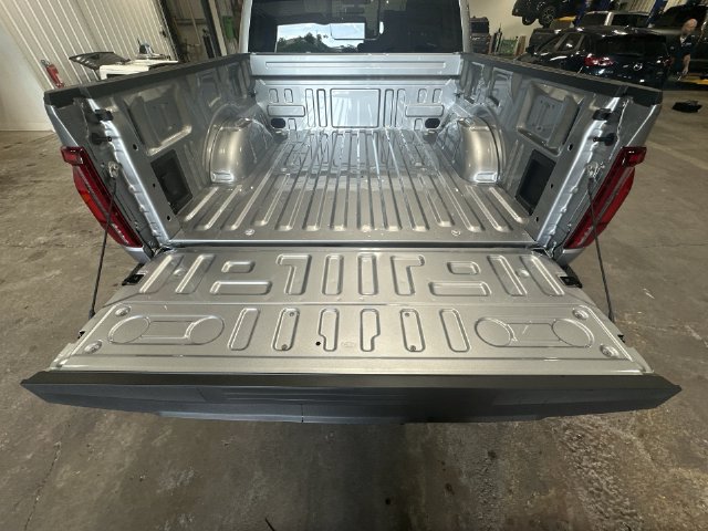 New 2026 Ford F150 Lariat w/ Equipment Group 501A Mid AWD/4WD image 25