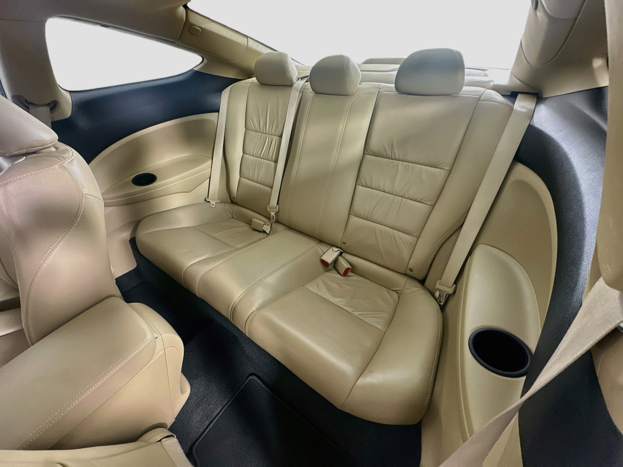 Used 2011 Honda Accord EX-L image 27