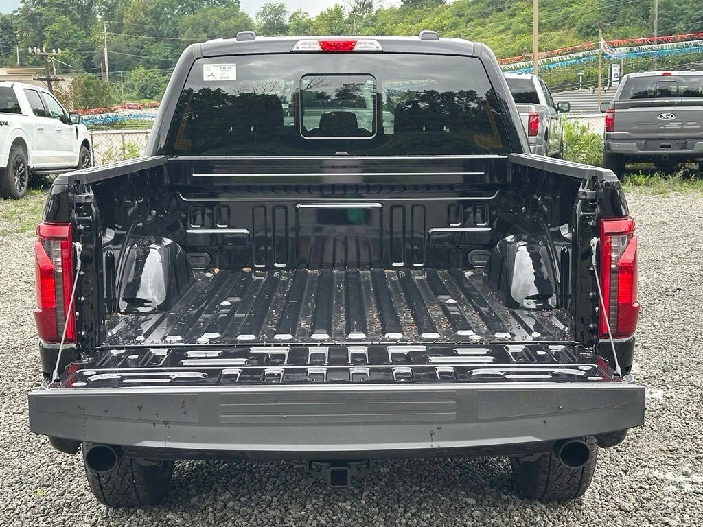 New 2026 Ford F150 XLT w/ Equipment Group 302A MID AWD/4WD image 27
