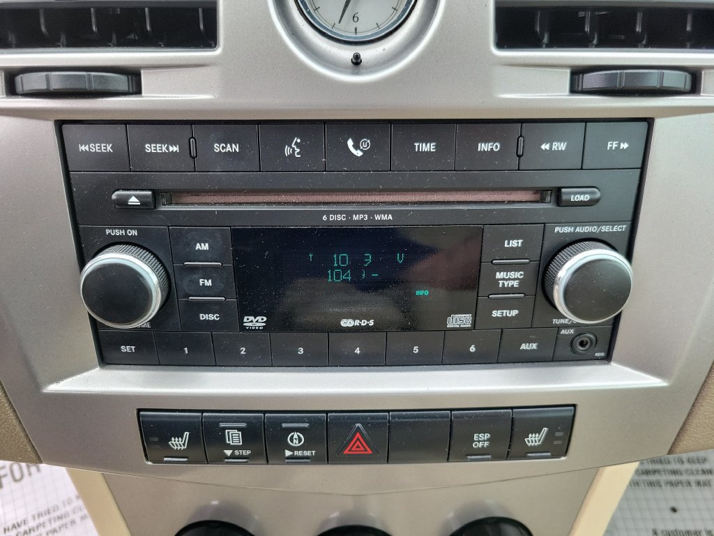 Used 2008 Chrysler Sebring Limited w/ Luxury Group FWD image 18