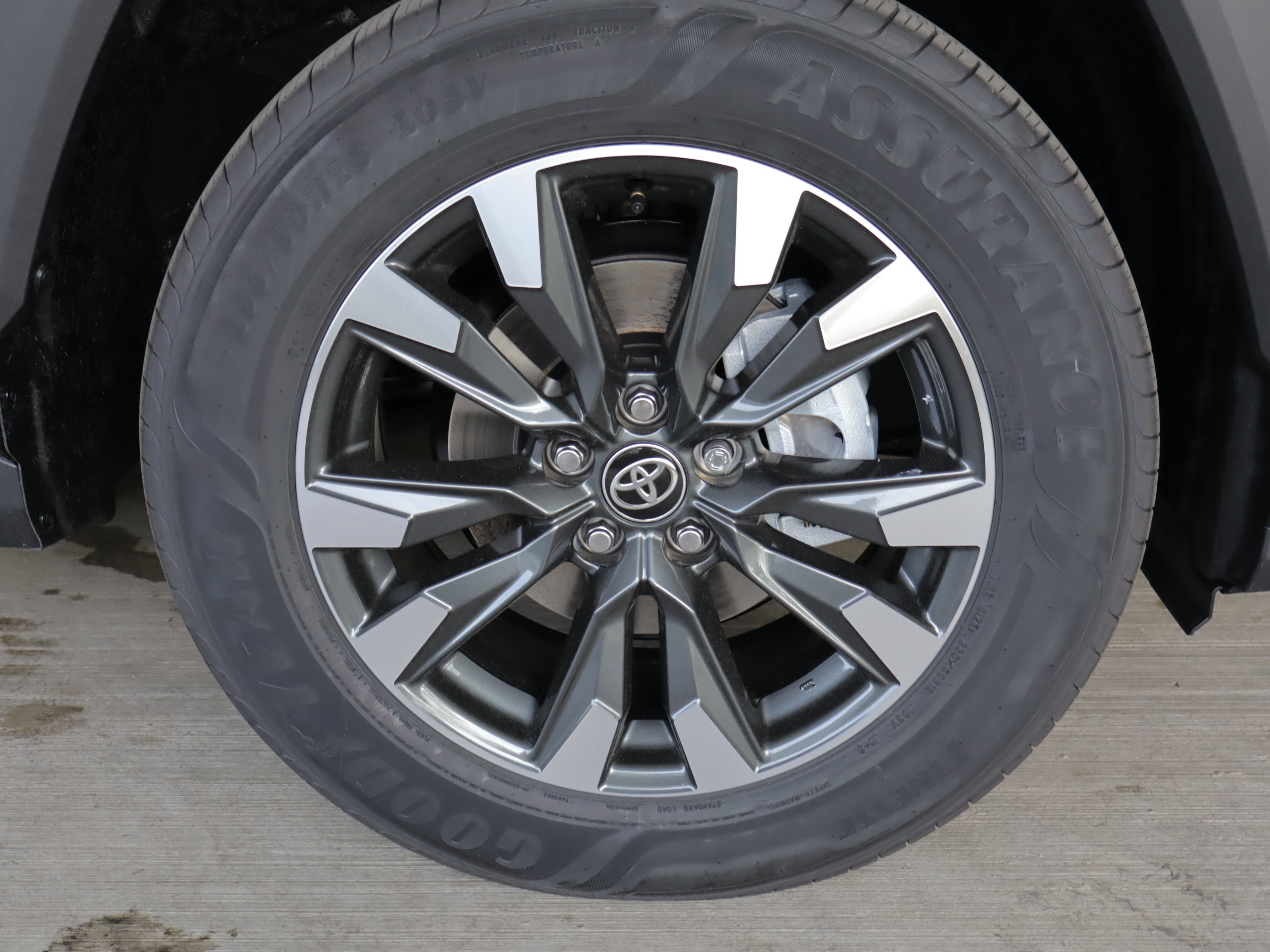 New 2026 Toyota RAV4 Limited AWD/4WD image 24