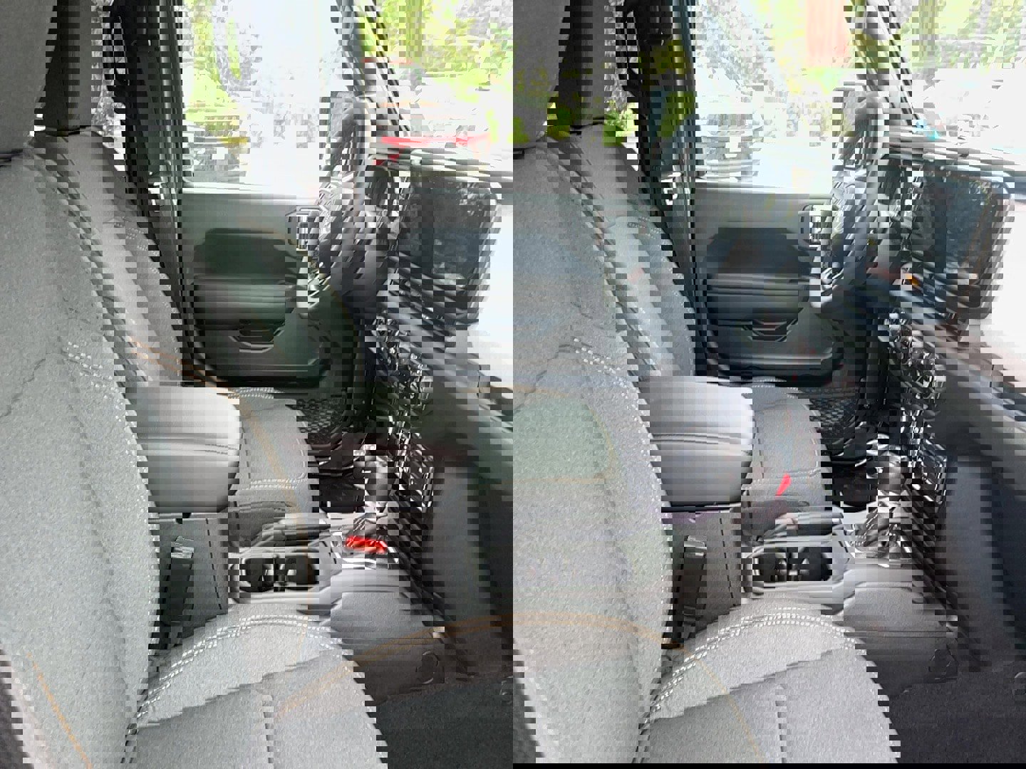 New 2025 Jeep Wrangler Unlimited Sport image 16