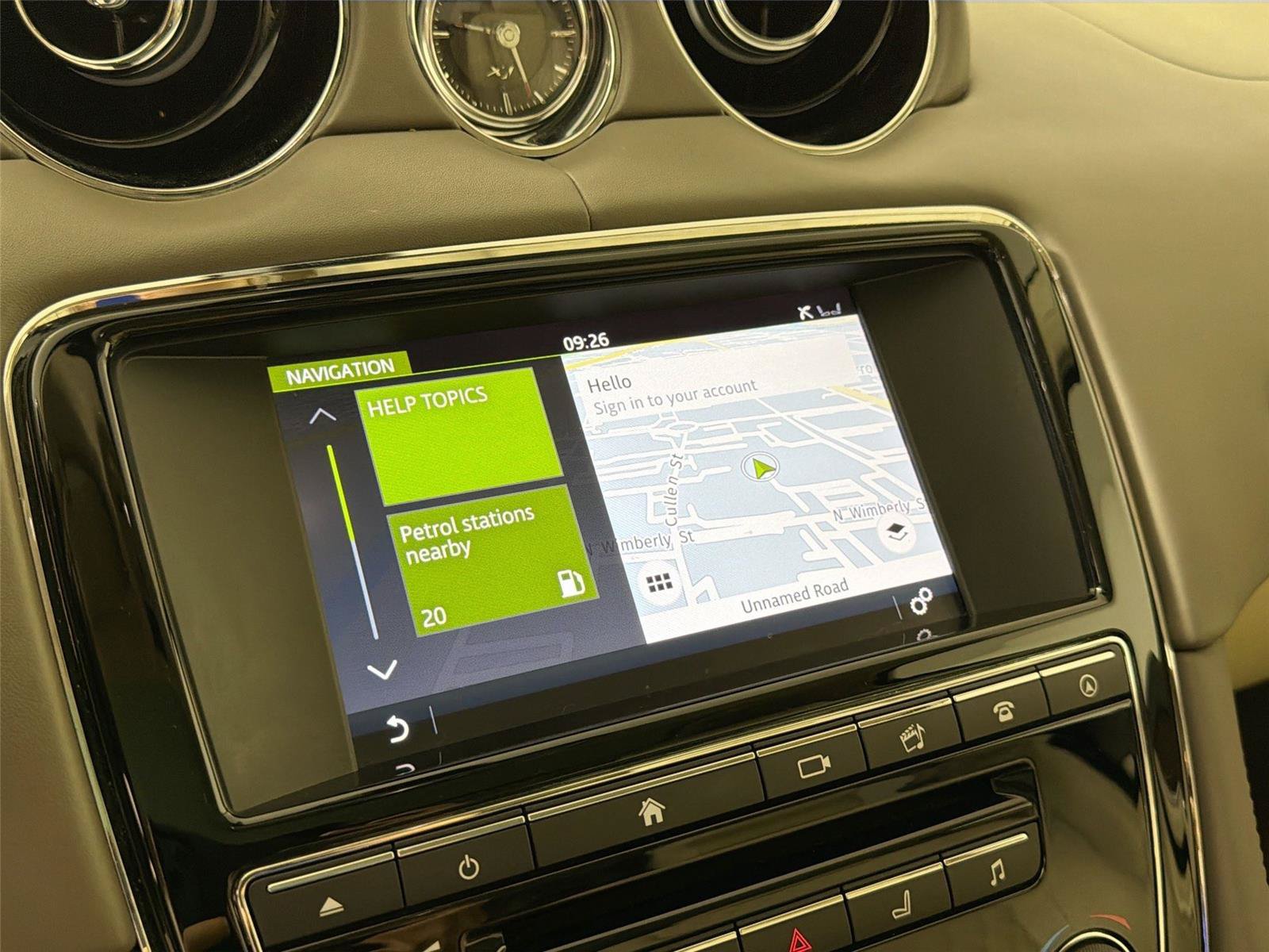 Used 2017 Jaguar XJ L Portfolio RWD image 13