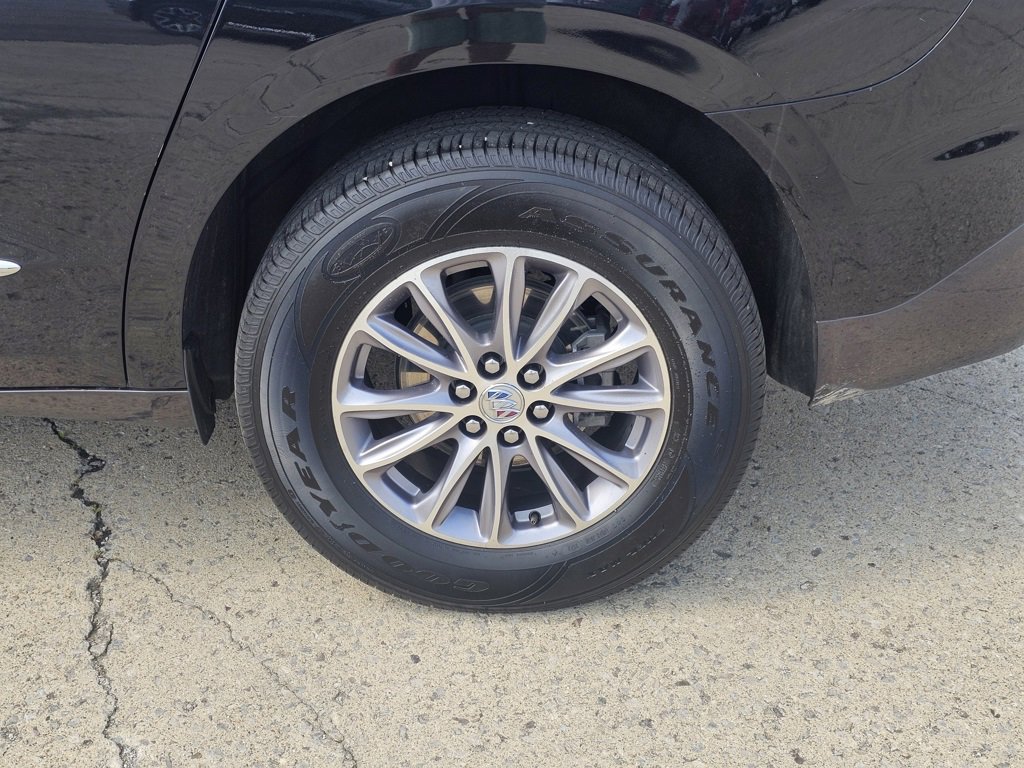 Used 2024 Buick Enclave Premium image 10