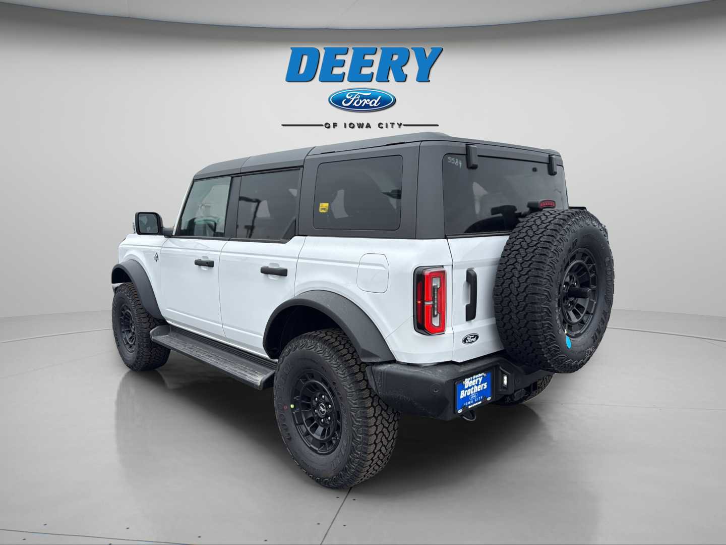New 2026 Ford Bronco Outer Banks w/ Sasquatch Package image 13