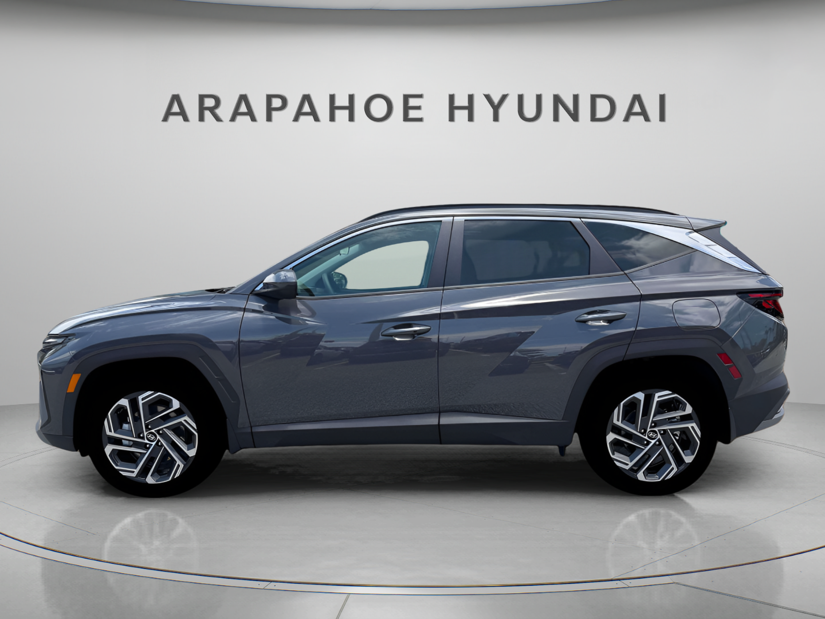 New 2026 Hyundai Tucson SEL Plus AWD/4WD image 2