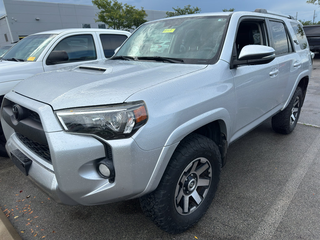 Used 2018 Toyota 4Runner TRD Off-Road Premium w/ Convenience Package AWD/4WD image 7