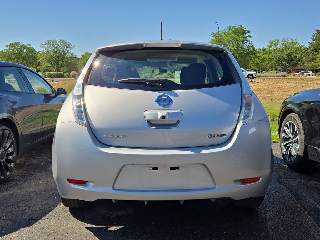 Used 2017 Nissan Leaf S w/ Charge Package FWD image 10