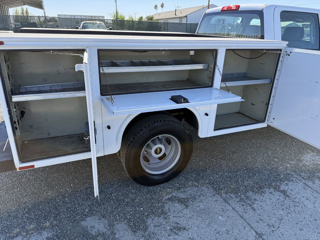 Used 2015 Chevrolet Silverado 3500 W/T image 13