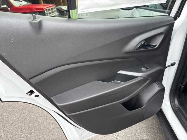 New 2026 Chevrolet Trax LT w/ Driver Confidence Package image 17