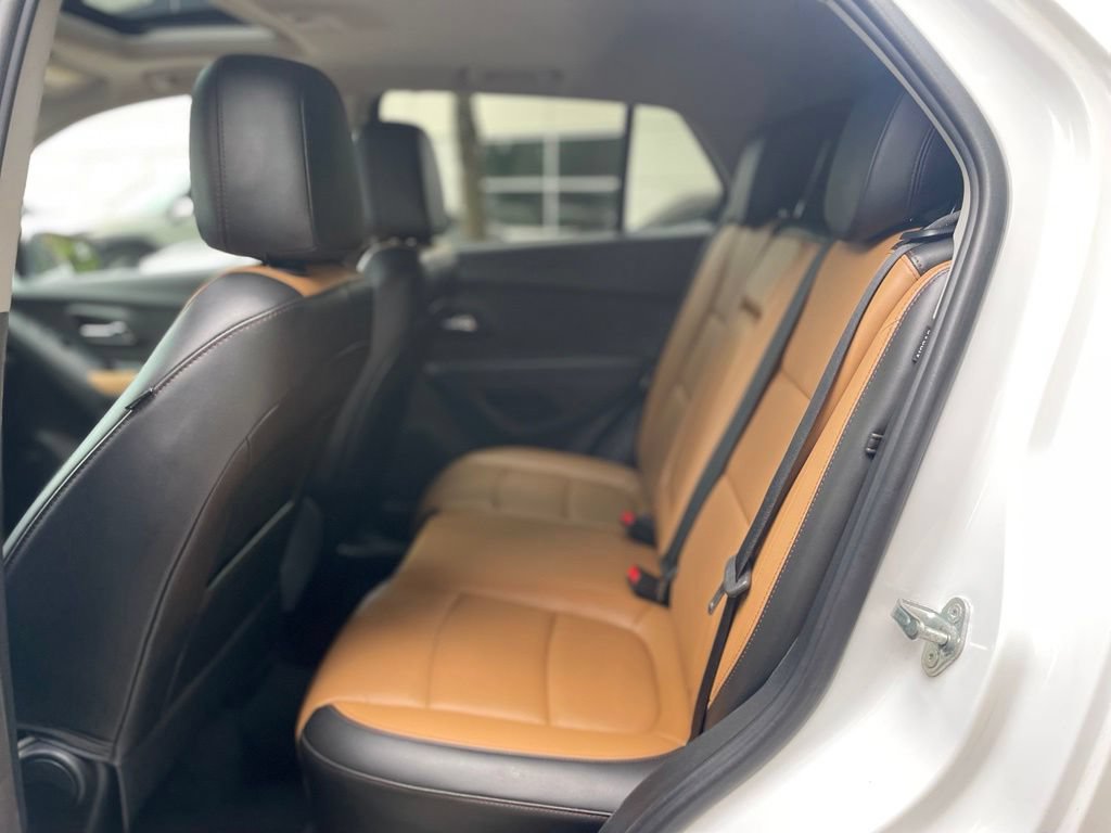 Used 2018 Chevrolet Trax Premier FWD image 19