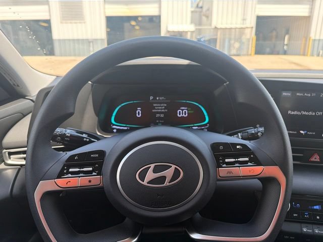 New 2026 Hyundai Elantra Hybrid FWD image 12