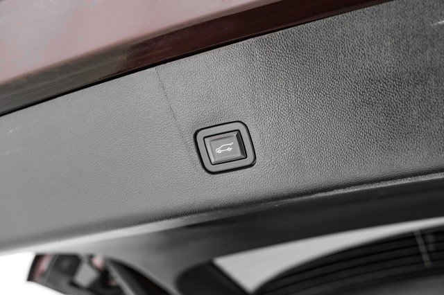 Used 2019 Chevrolet Traverse LT AWD/4WD image 52