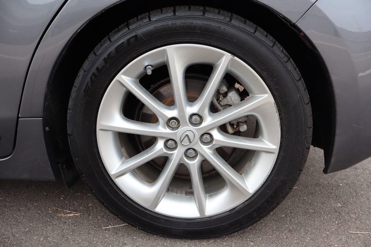 Used 2012 Lexus CT 200h Premium w/ Leather Pkg FWD image 42