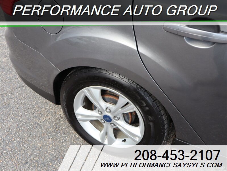 Used 2014 Ford Focus SE FWD image 18