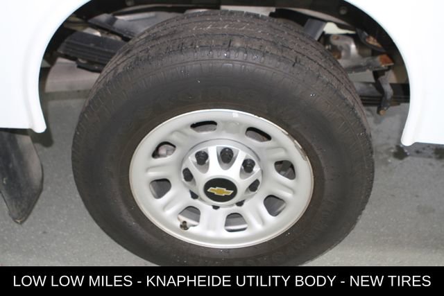 Used 2020 Chevrolet Silverado 3500 W/T w/ WT Fleet Convenience Package image 5