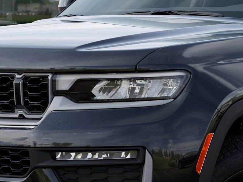 New 2026 Jeep Grand Cherokee Limited w/ Limited Altitude Package image 10