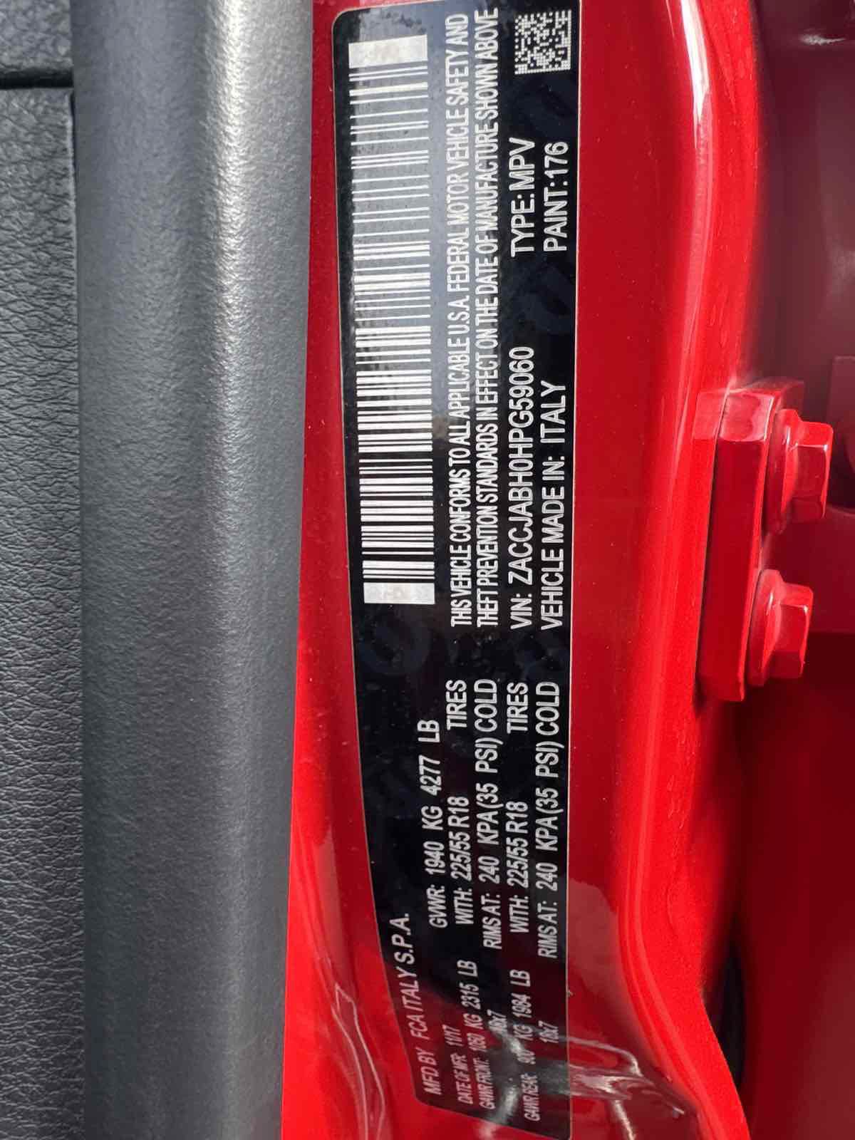 Used 2017 Jeep Renegade Altitude FWD image 17
