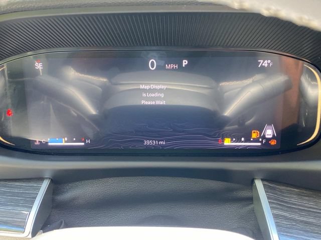 Used 2022 Jeep Wagoneer Series III w/ Premium Group I AWD/4WD image 18