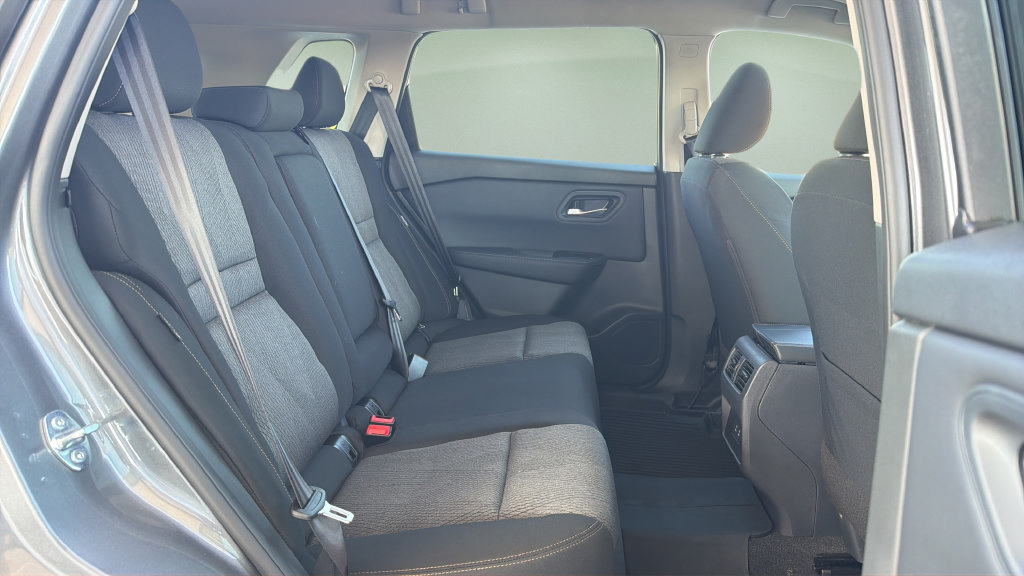 New 2026 Nissan Rogue SV AWD/4WD image 19