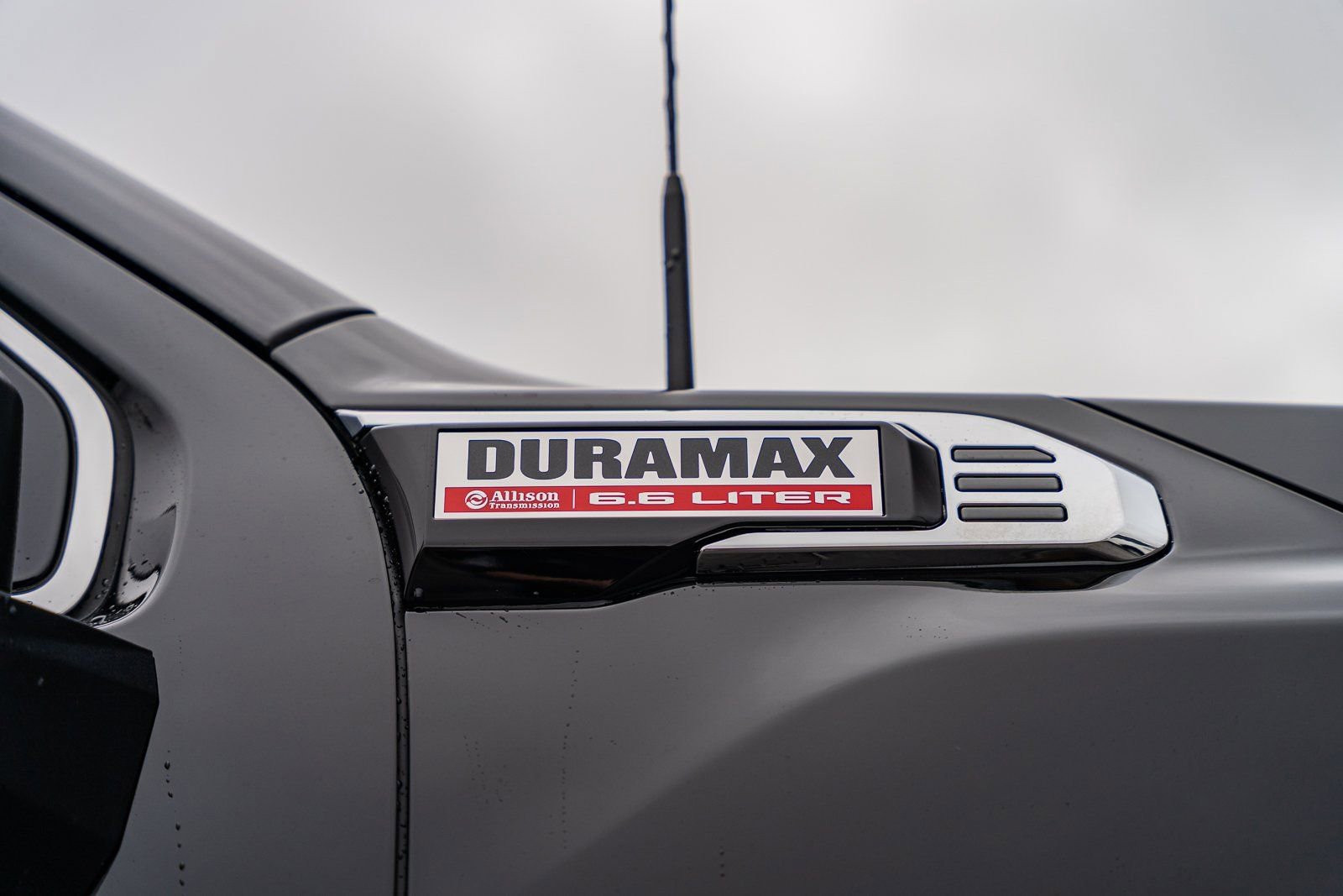 Used 2025 GMC Sierra 3500 Denali w/ Denali Reserve Package image 10