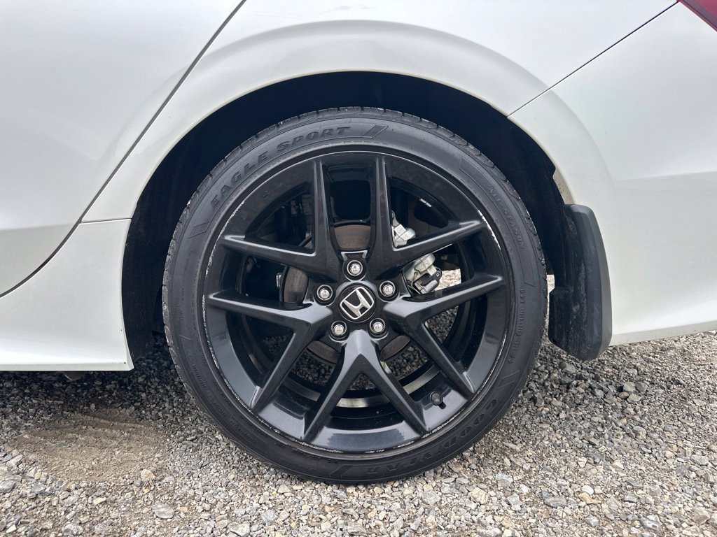 Used 2025 Honda Civic Sport image 5