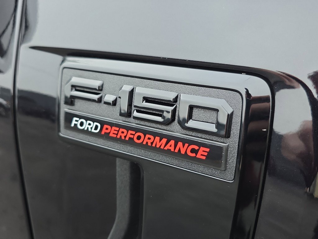 New 2025 Ford F150 Lariat w/ Equipment Group 501A Mid image 10