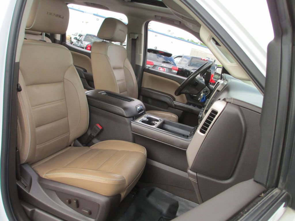 Used 2018 GMC Sierra 1500 Denali AWD/4WD image 24