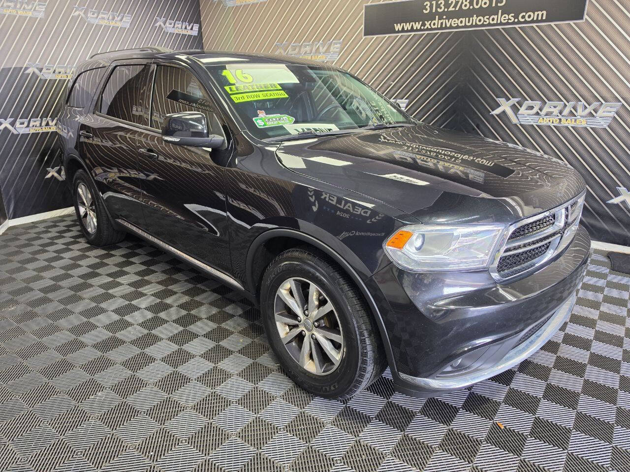 Used 2016 Dodge Durango Limited w/ Nav & Power Liftgate Group RWD image 5