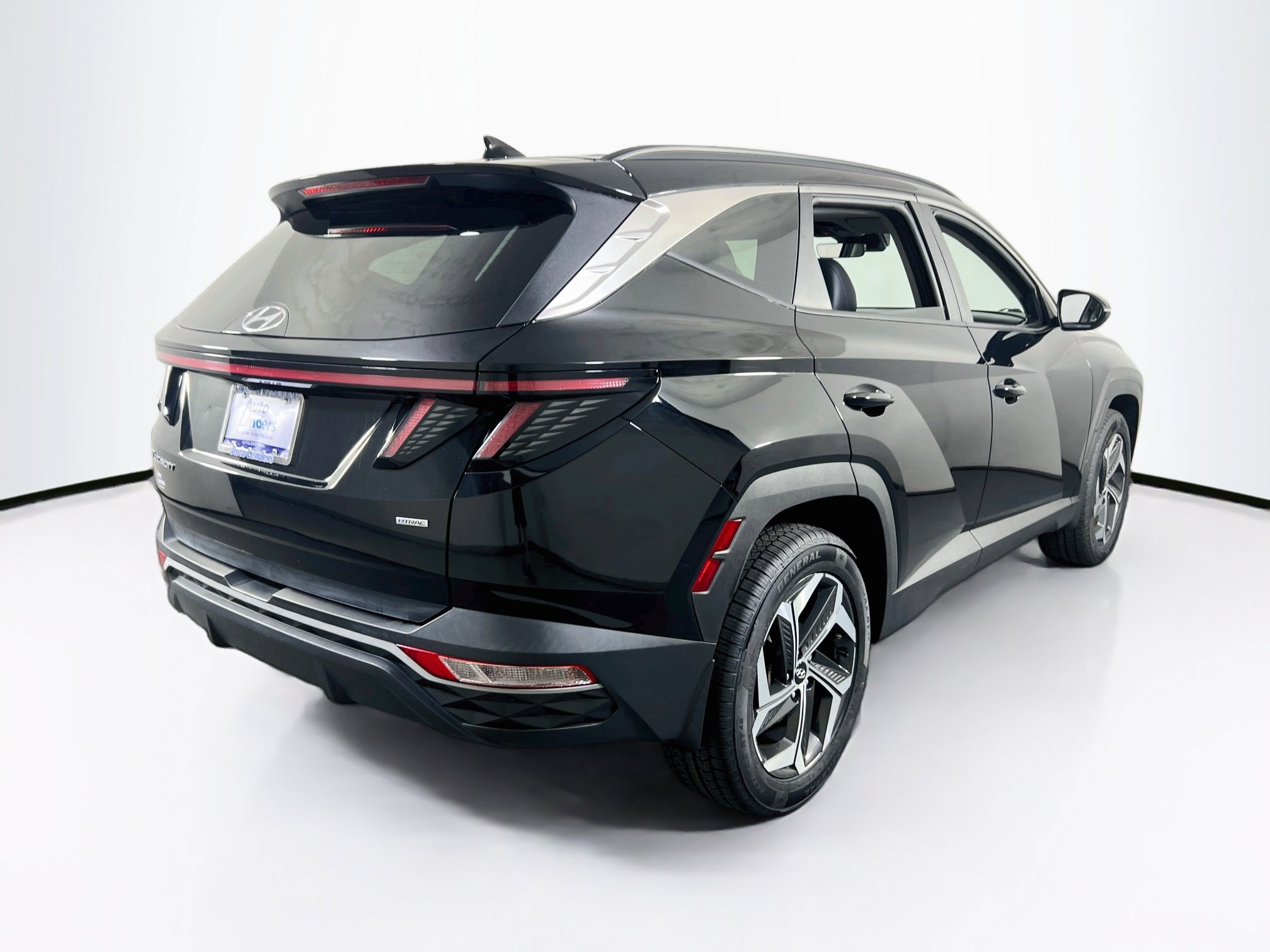 Used 2023 Hyundai Tucson SEL w/ Convenience Package AWD/4WD image 5