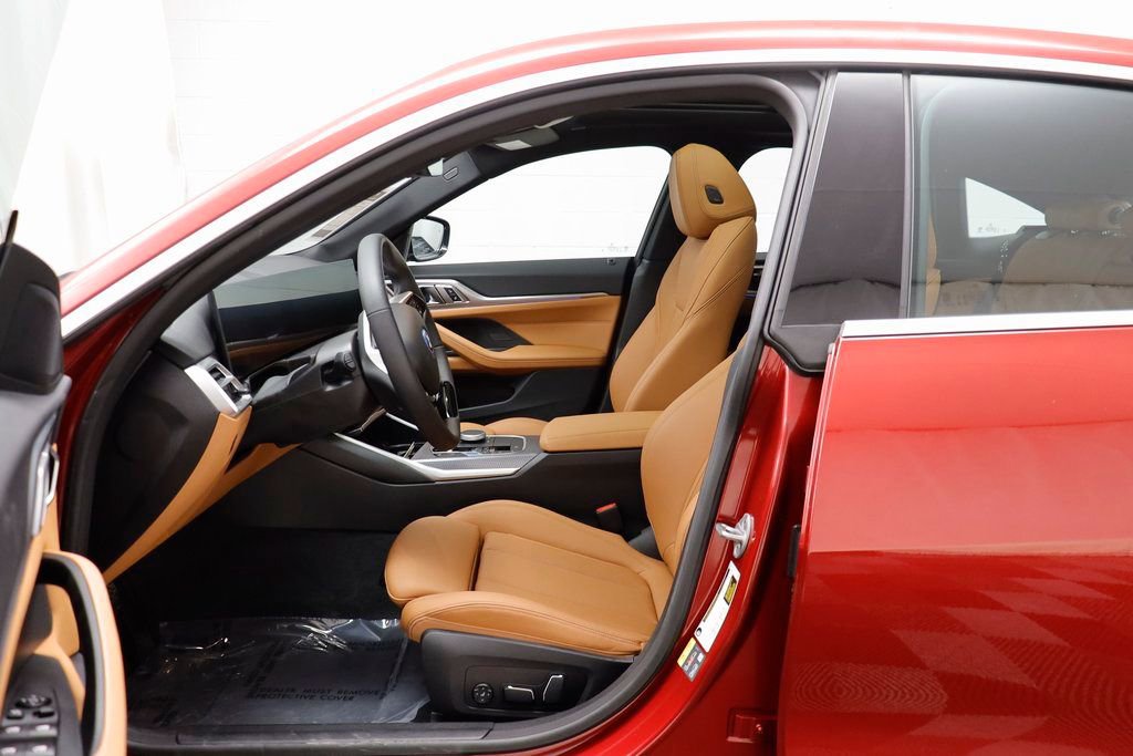 Certified 2025 BMW i4 xDrive40i image 5