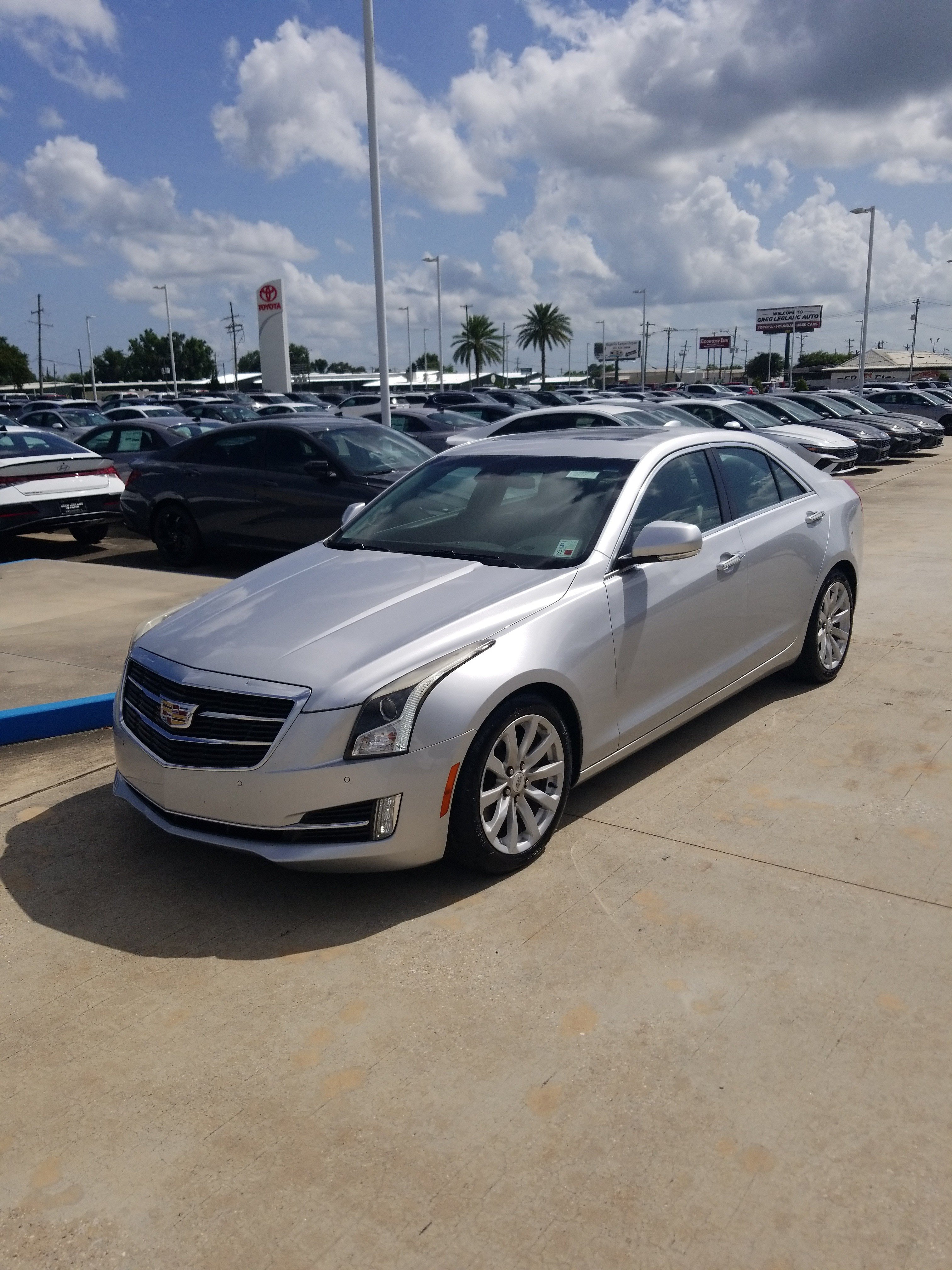 Used 2018 Cadillac ATS Premium Luxury RWD image 3