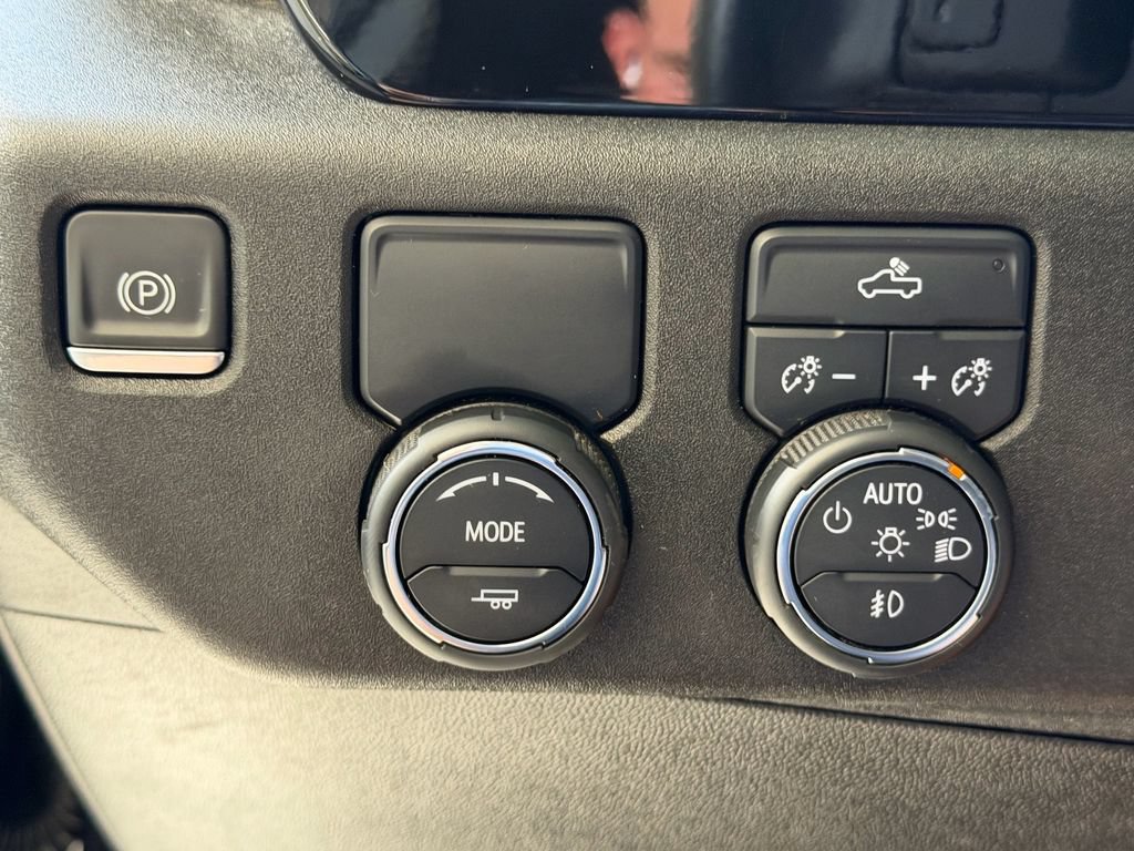 Used 2022 Chevrolet Silverado 1500 RST w/ Protection Package RWD image 29