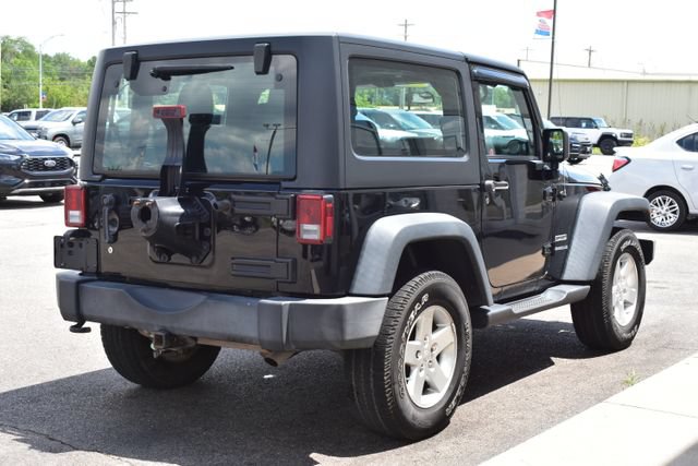 Used 2016 Jeep Wrangler Sport AWD/4WD image 9