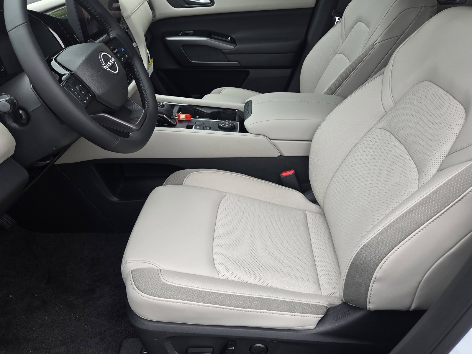 New 2026 Nissan Pathfinder SL AWD/4WD image 11