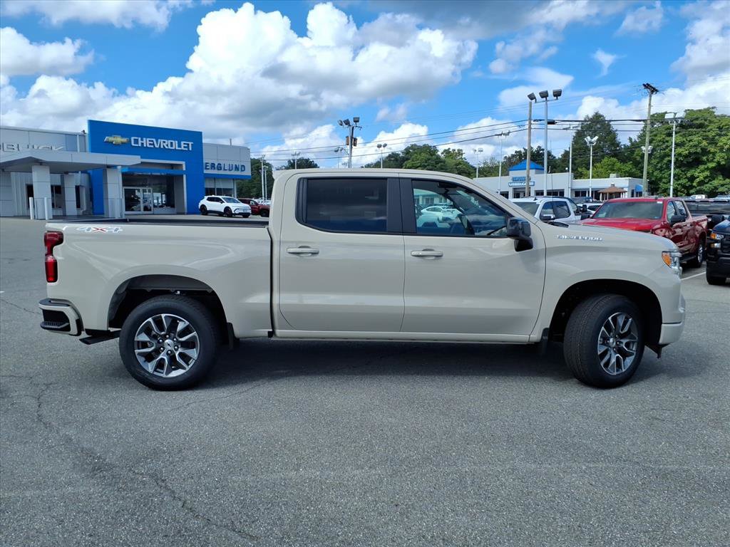 New 2026 Chevrolet Silverado 1500 RST AWD/4WD image 3