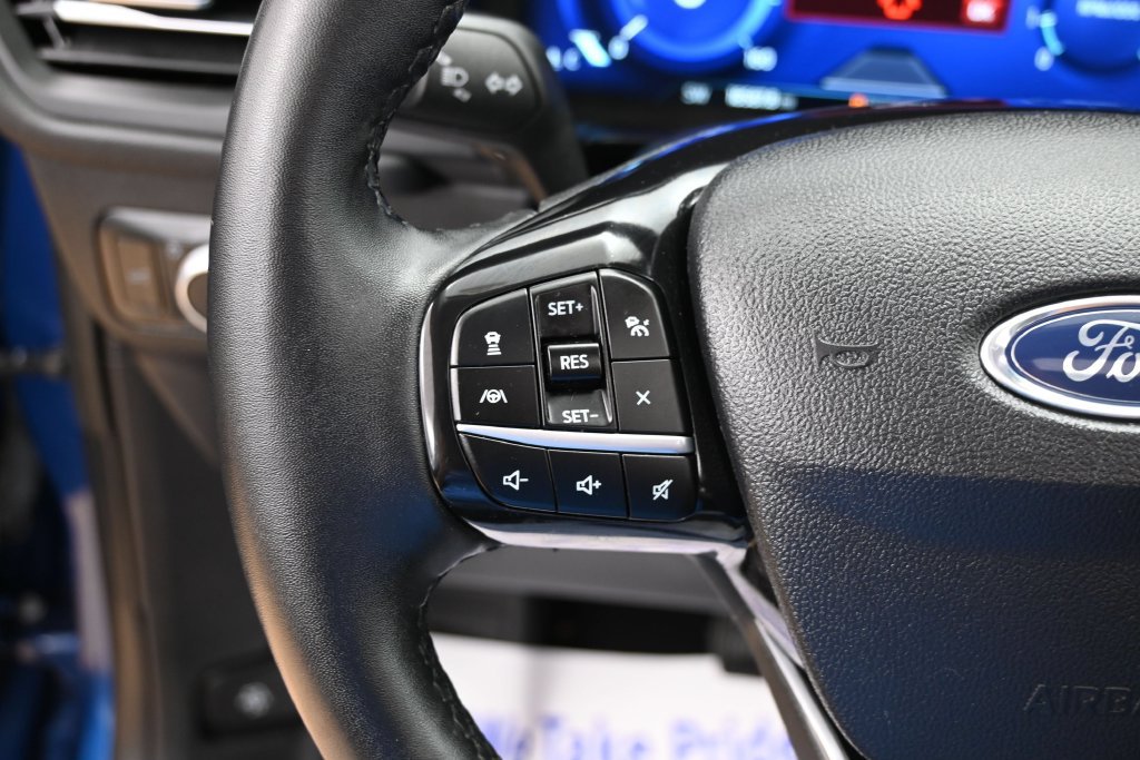 Used 2022 Ford Escape Titanium AWD/4WD image 20