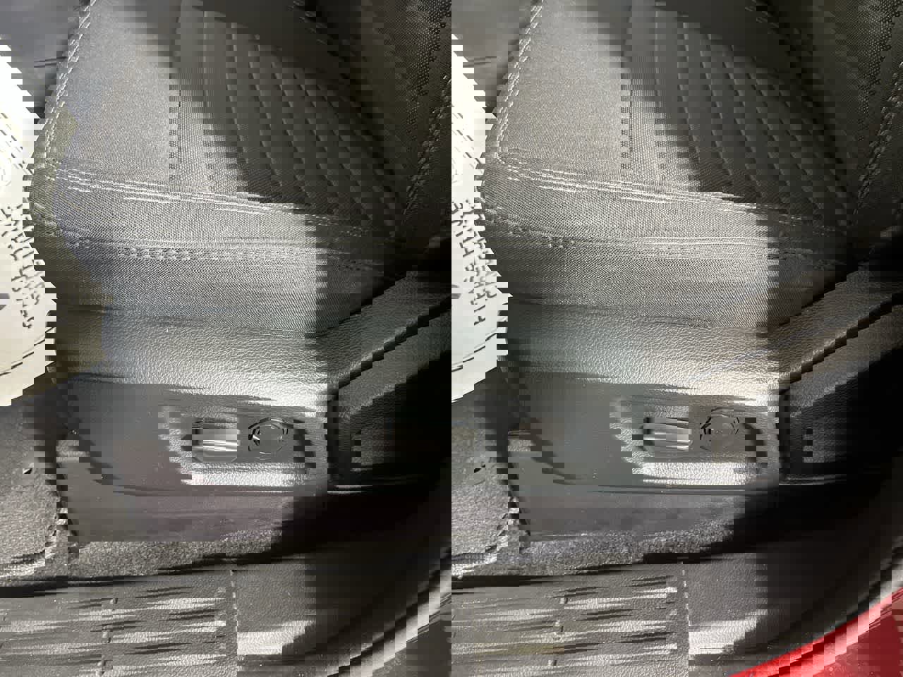 Used 2020 Ford Ranger XLT w/ Equipment Group 302A Luxury image 14