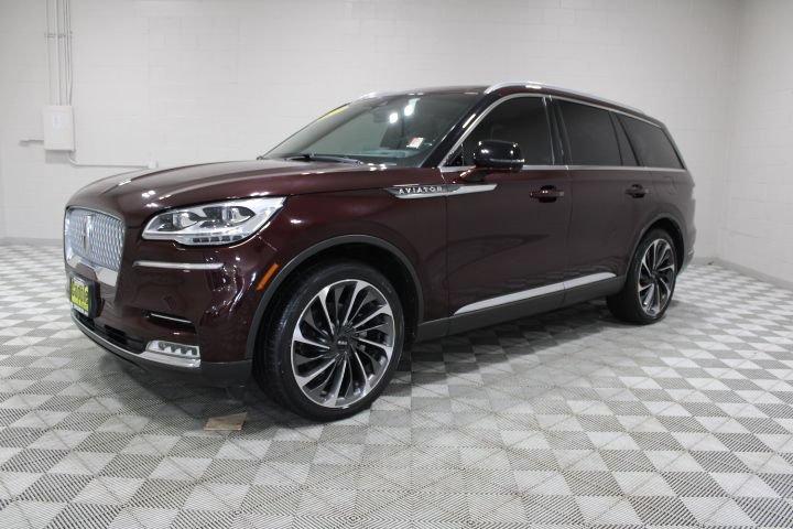 Used 2022 Lincoln Aviator Reserve w/ Equipment Group 201A AWD/4WD image 8
