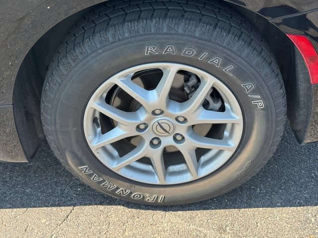 Certified 2024 Chrysler Pacifica Touring-L FWD image 11
