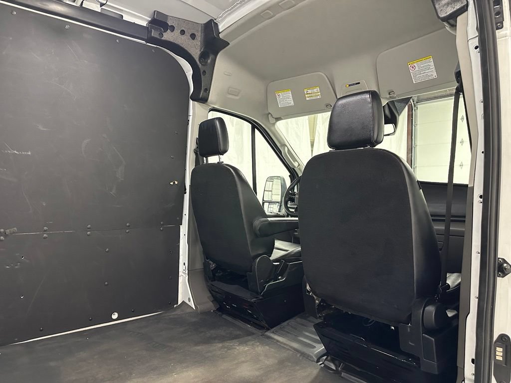 Used 2024 Ford Transit 250 148 Medium Roof w/ Load Area Protection Package RWD image 38