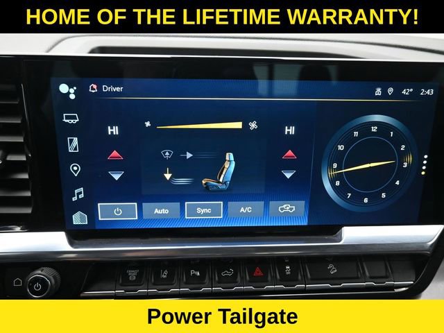 Used 2024 Chevrolet Silverado 3500 High Country w/ Technology Package AWD/4WD image 34