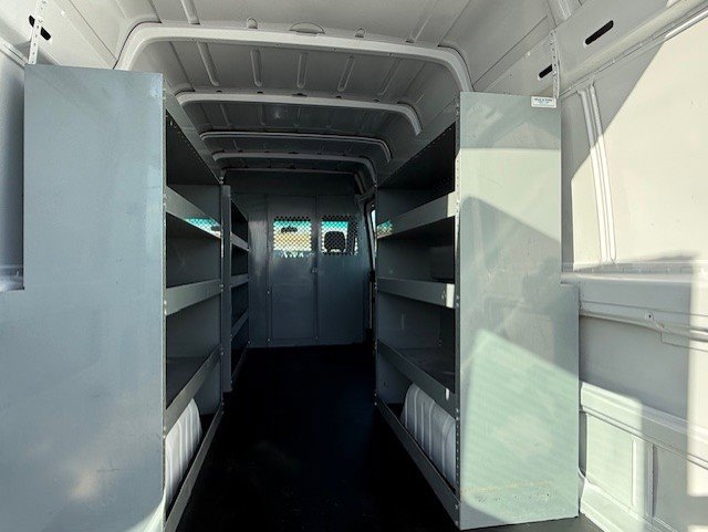 Used 2004 Dodge Sprinter 3500 w/ PWR Convenience Group image 13