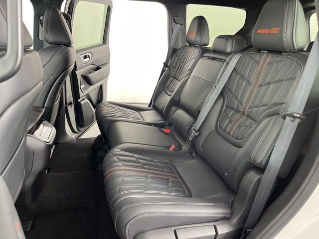 New 2025 Nissan Armada PRO-4X w/ Pro-4X Premium Package image 46
