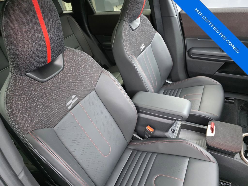 Used 2025 MINI Cooper Countryman John Cooper Works w/ Comfort Package Max image 28