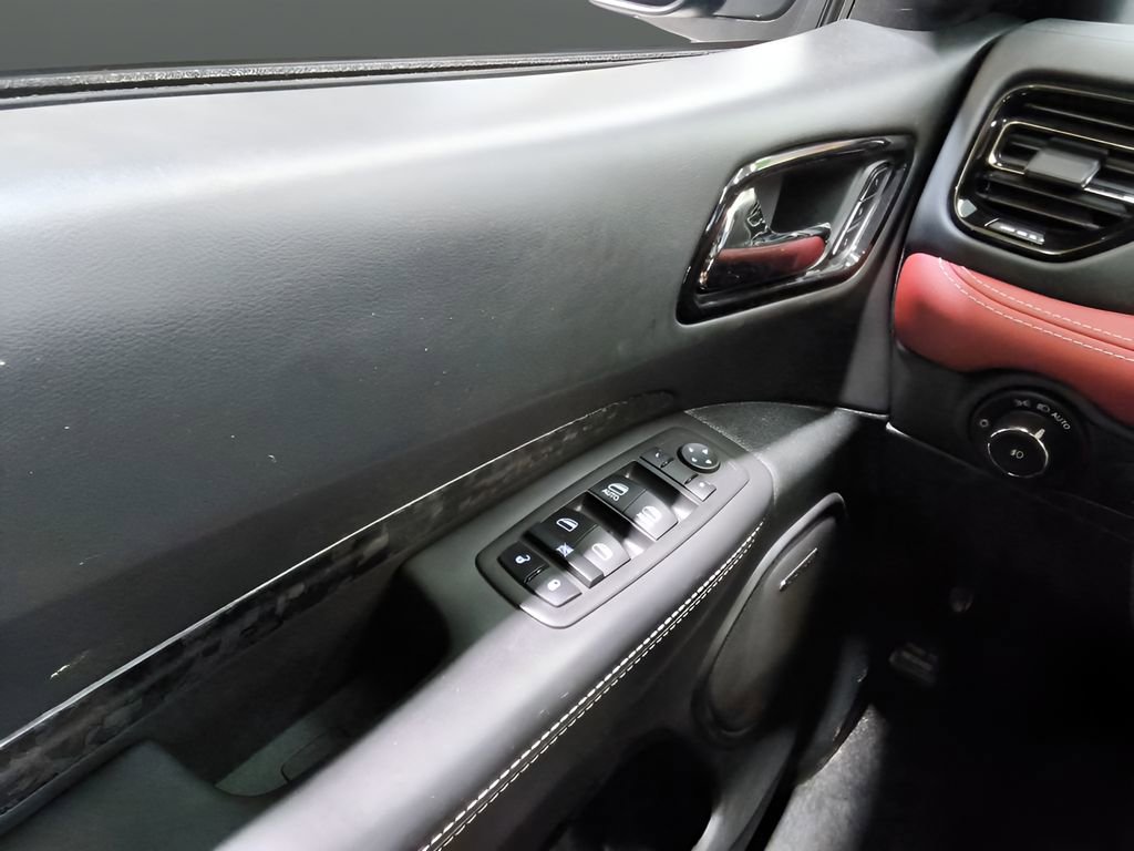 Used 2023 Dodge Durango SRT AWD/4WD image 32