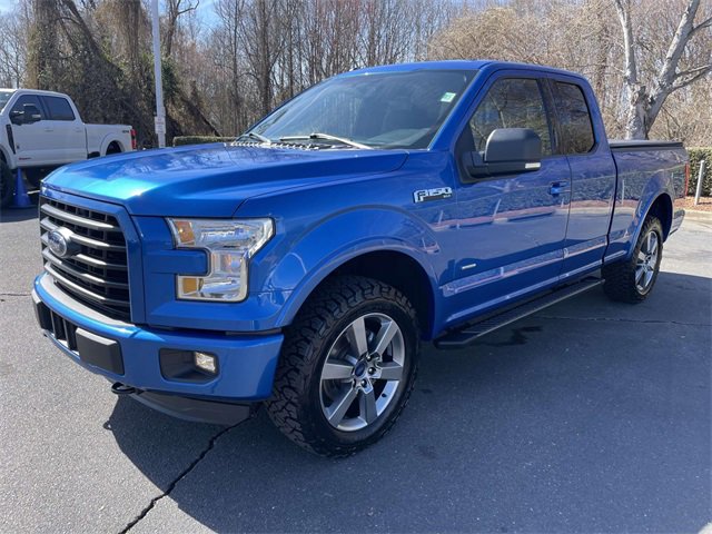 Used 2015 Ford F150 XLT w/ Equipment Group 302A Luxury image 3