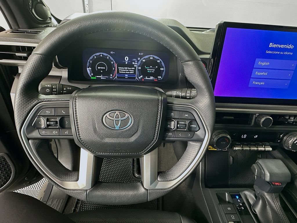 Certified 2025 Toyota 4Runner TRD Off-Road Premium AWD/4WD image 11