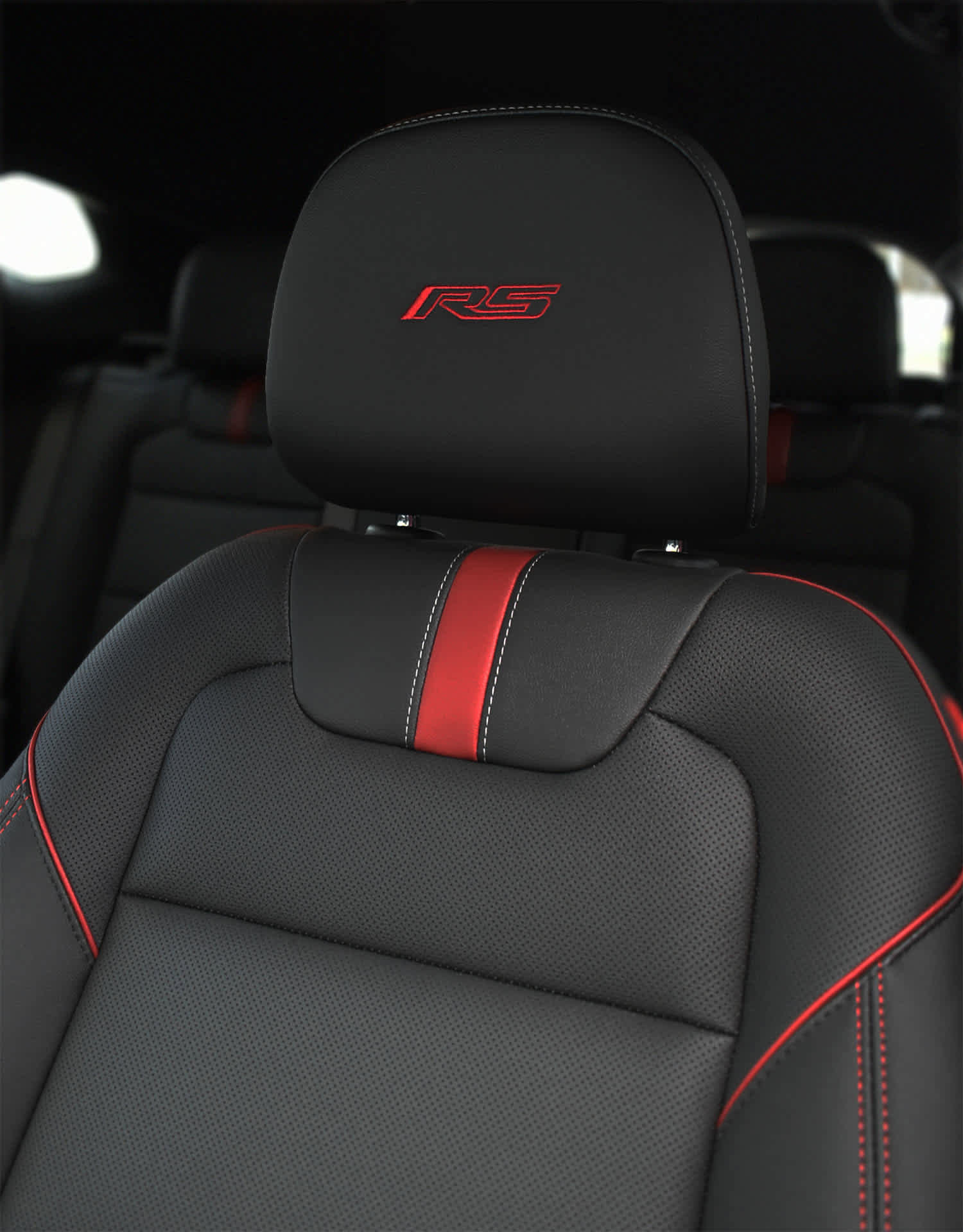 New 2026 Chevrolet Trax RS w/ Driver Confidence Package image 10