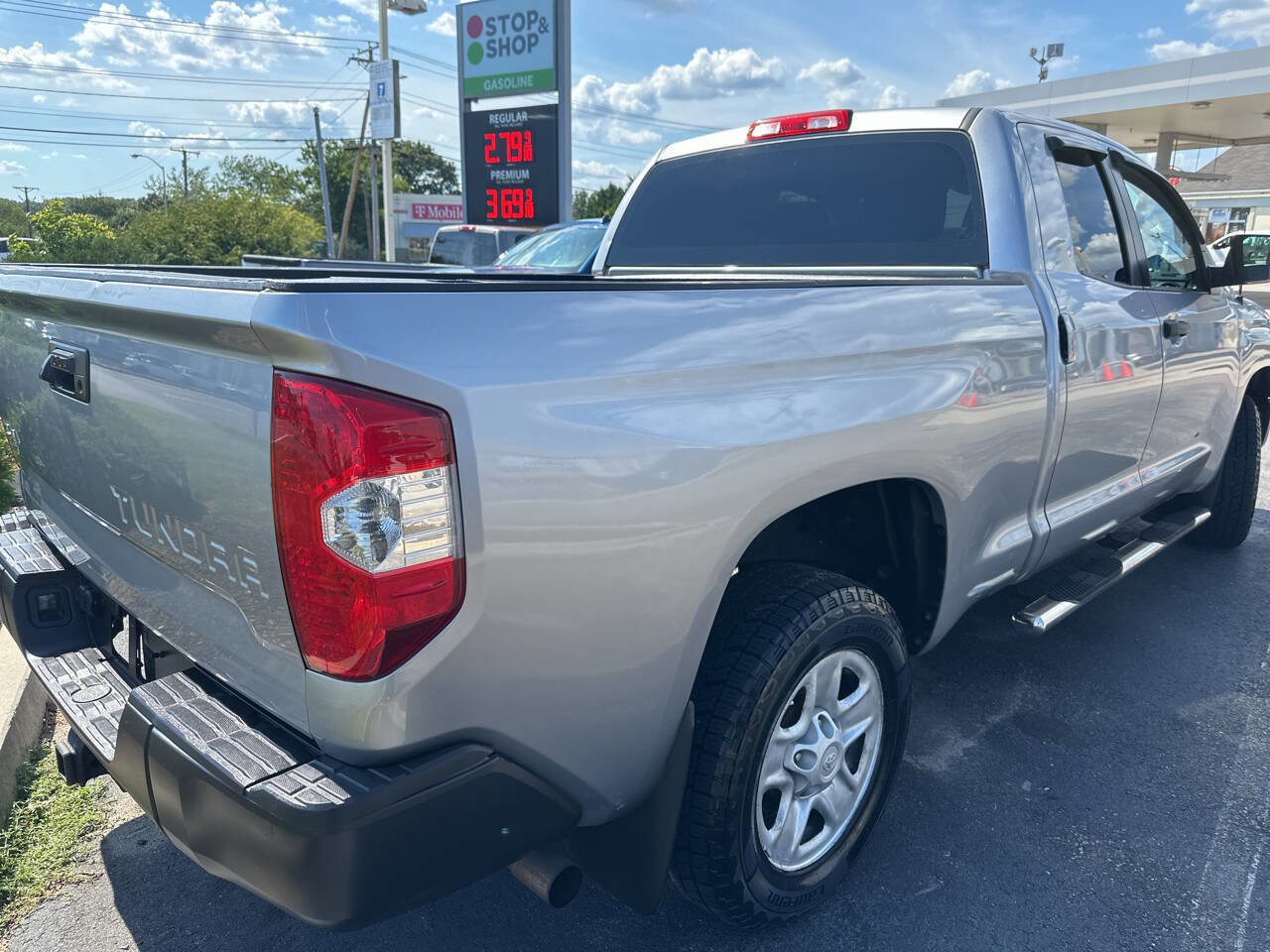 Used 2014 Toyota Tundra SR image 5